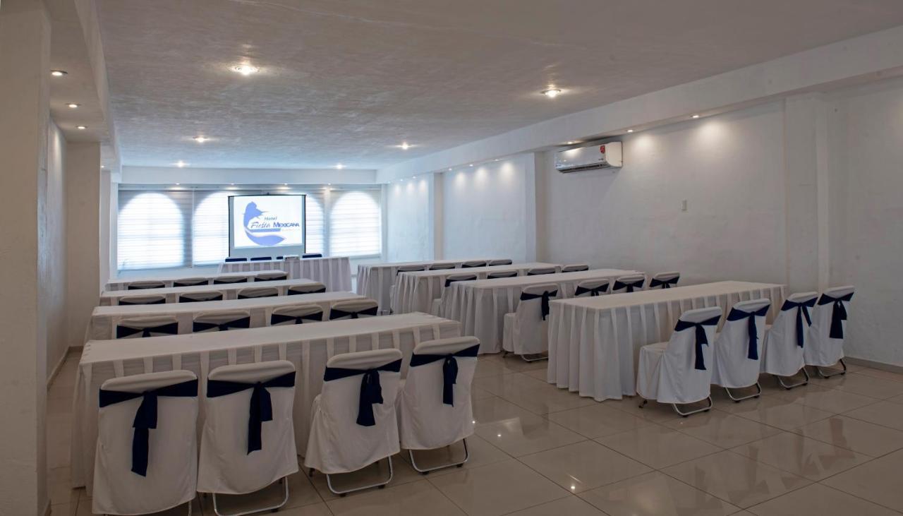 Hotel Fiesta Mexicana Манзанило Екстериор снимка